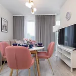 Baltic Marina By Renters Aparthotel Kolobrzeg